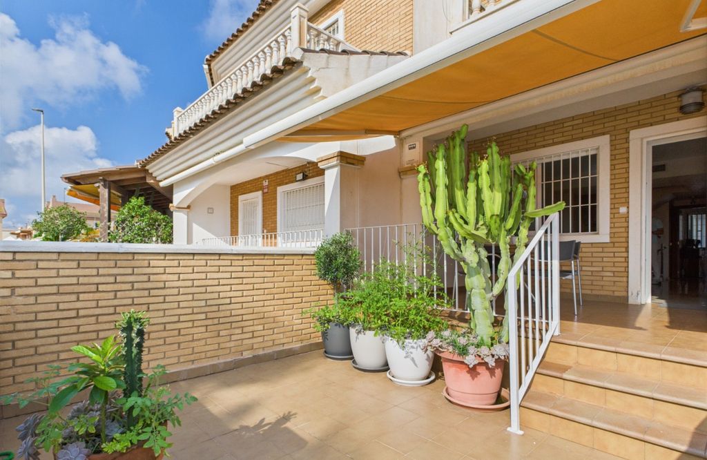 Property photo 1 of 36