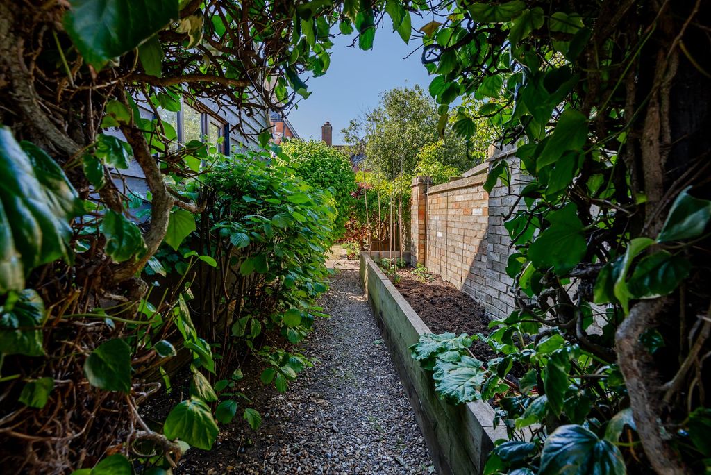 Additional image 45 of 5 bed semi-detached house for saleEarning Street, Godmanchester PE29