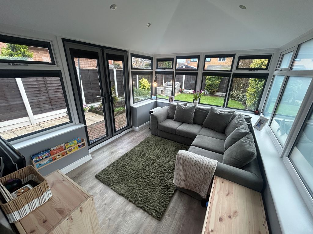 Property photo 3 of 8