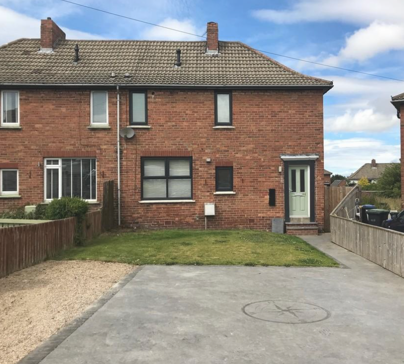 Property photo 2 of 34