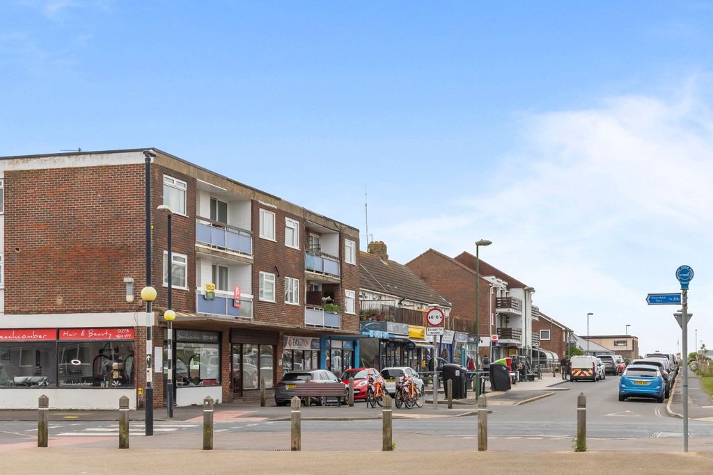 Property photo 1 of 15 5063260