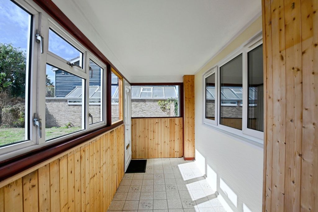 Property photo 2 of 21 Pbox-Img.Jpg