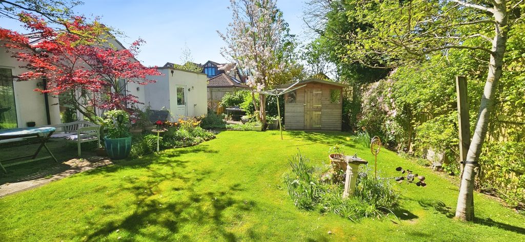 Property photo 2 of 24