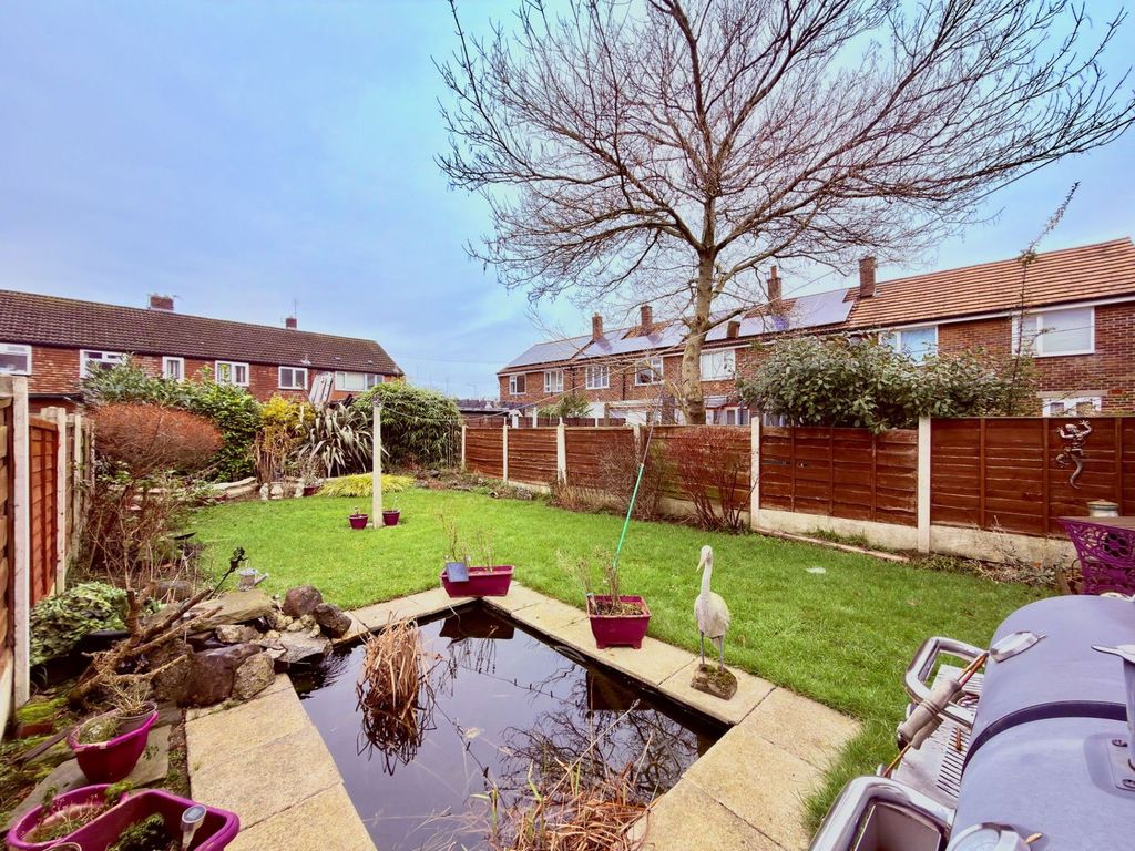 Property photo 2 of 29