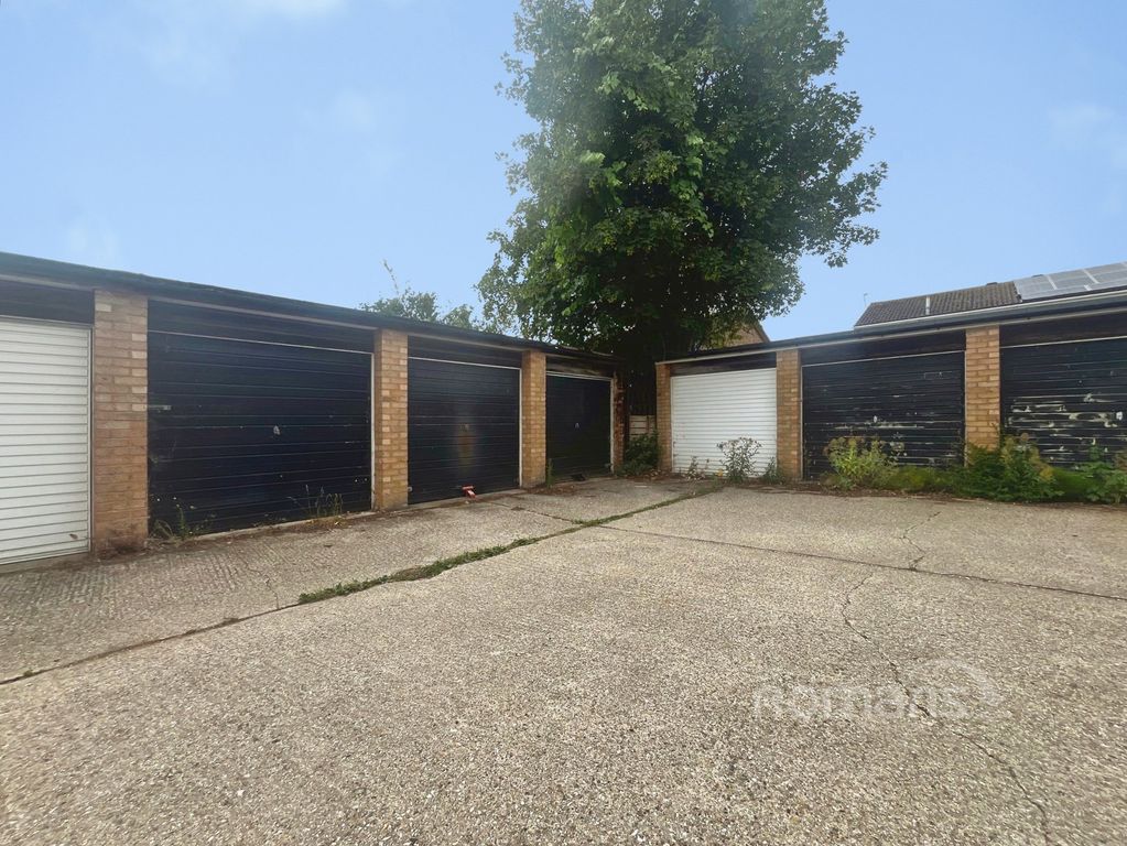 Property photo 3 of 15 Pbox-Img.Jpg