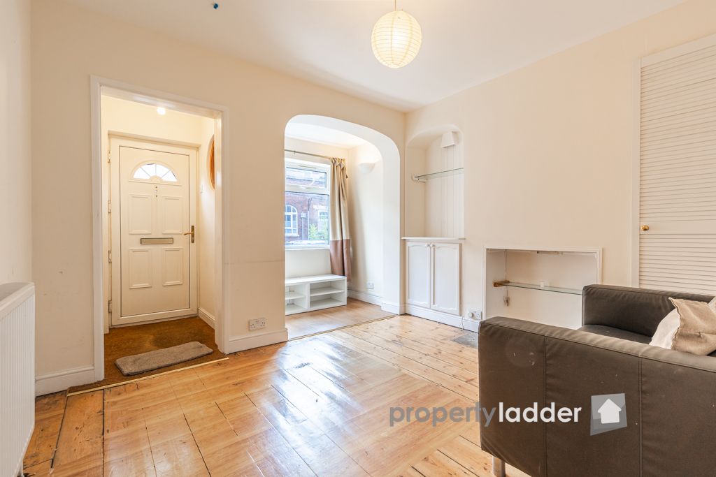 Property photo 2 of 19 9 Hardy Road - Pl-7