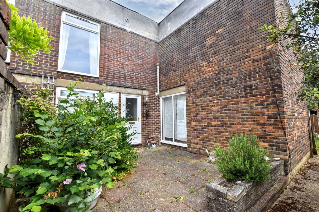 Property photo 1 of 13 Picture No. 04