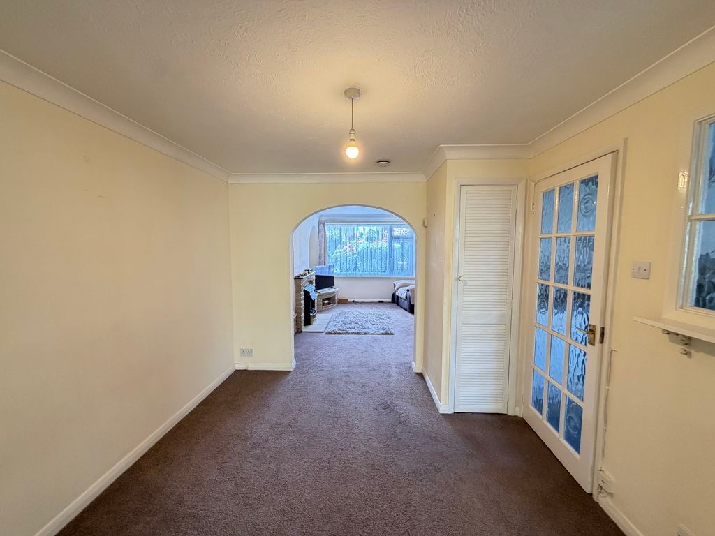 Property photo 3 of 11 Photo 3