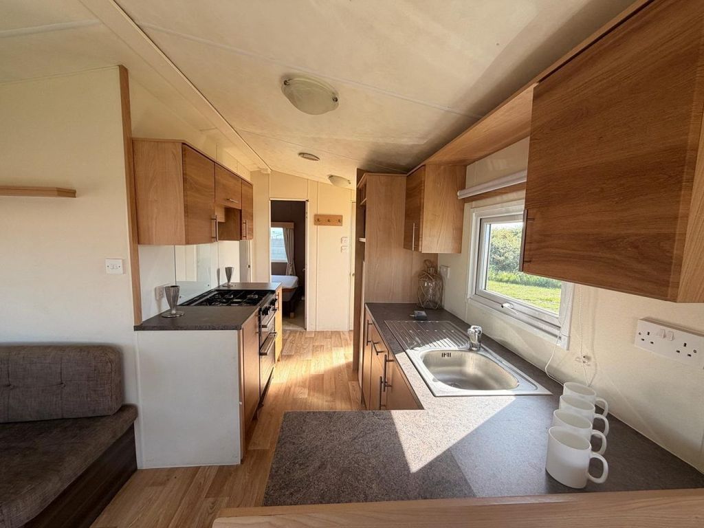 Property photo 3 of 6 Delta Sofia 2015 Car0051743 144237933.Jpeg