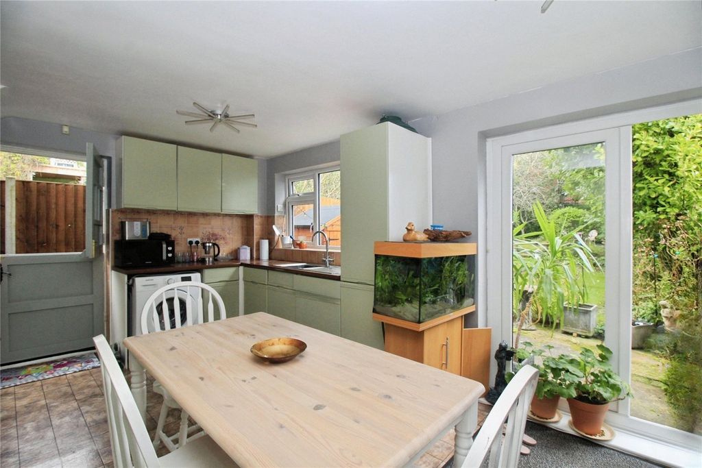 Property photo 2 of 9 Kitchen/Diner