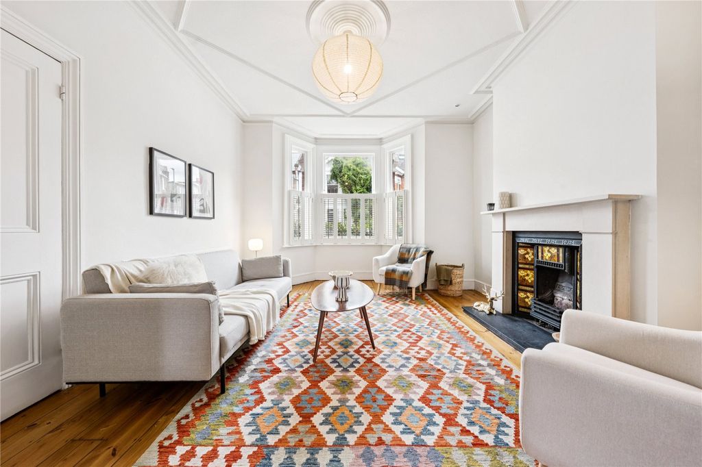 Property photo 3 of 15 Picture No. 23