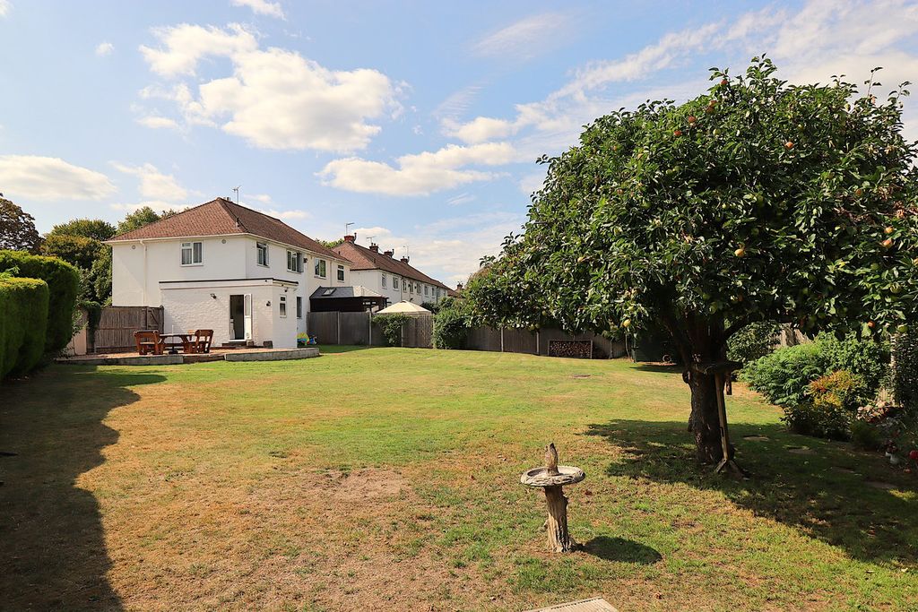 Property photo 3 of 18