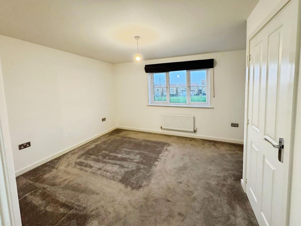 Property photo 2 of 19 Living Room