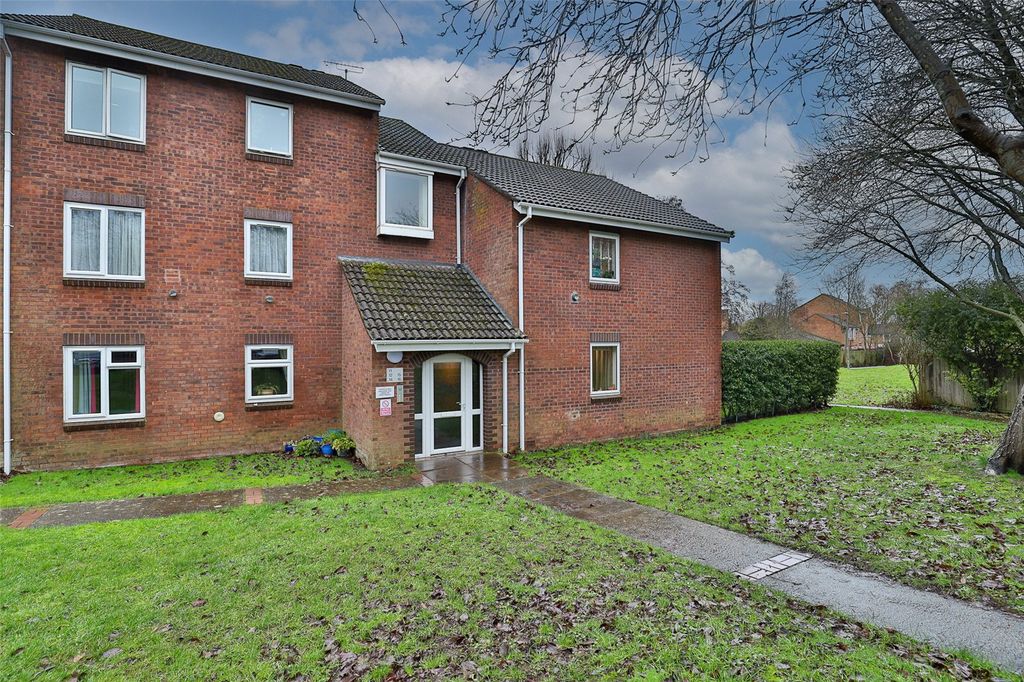 Property photo 1 of 10 Picture No. 09