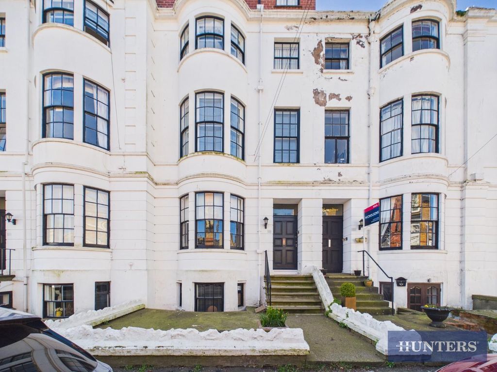 Property photo 1 of 9 Front