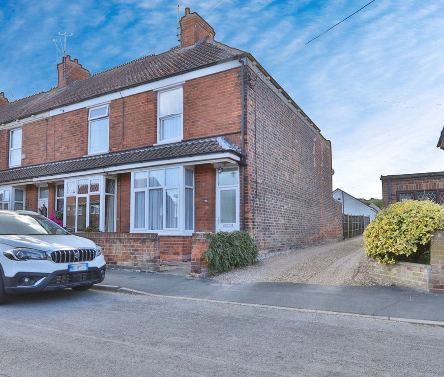 Property photo 1 of 15 4415350