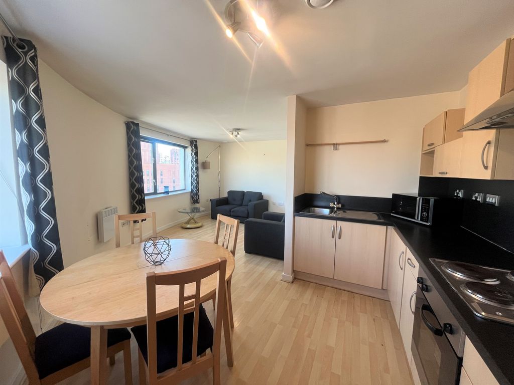 Property photo 3 of 13