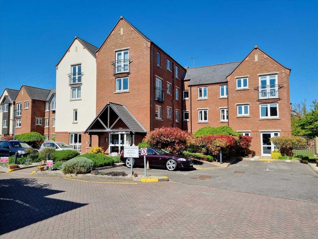 Property photo 1 of 5 Main Picture