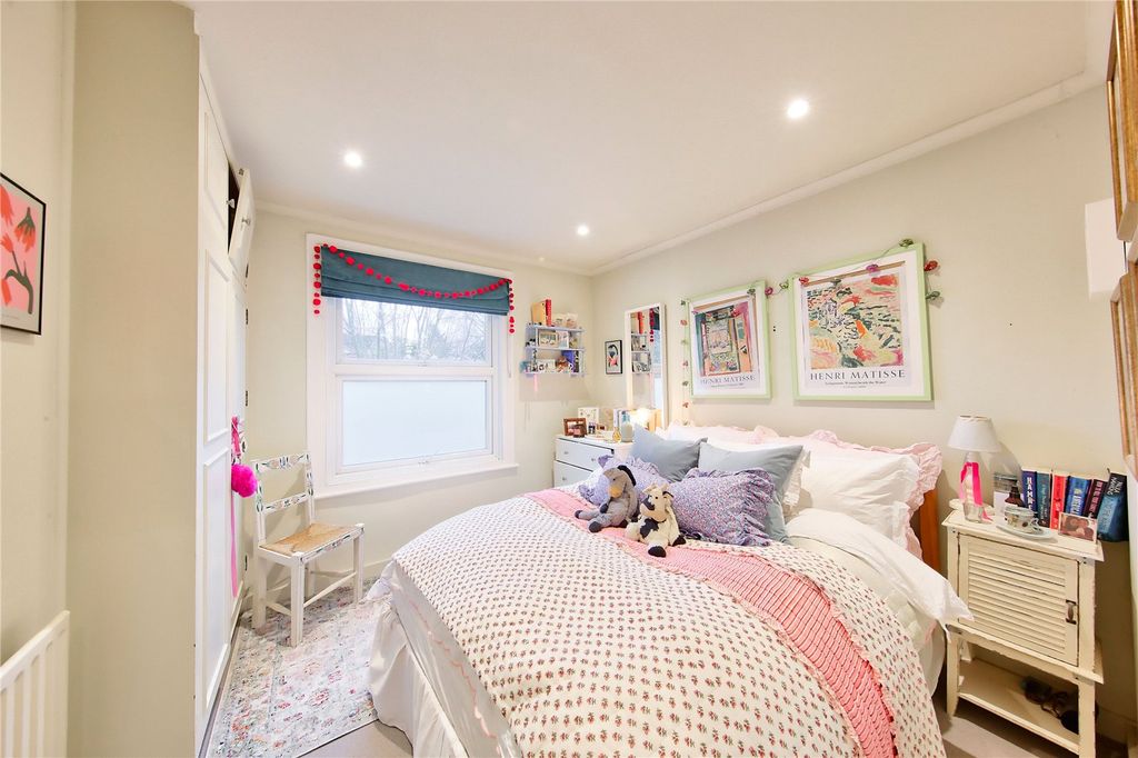 Property photo 3 of 10 Picture No. 01