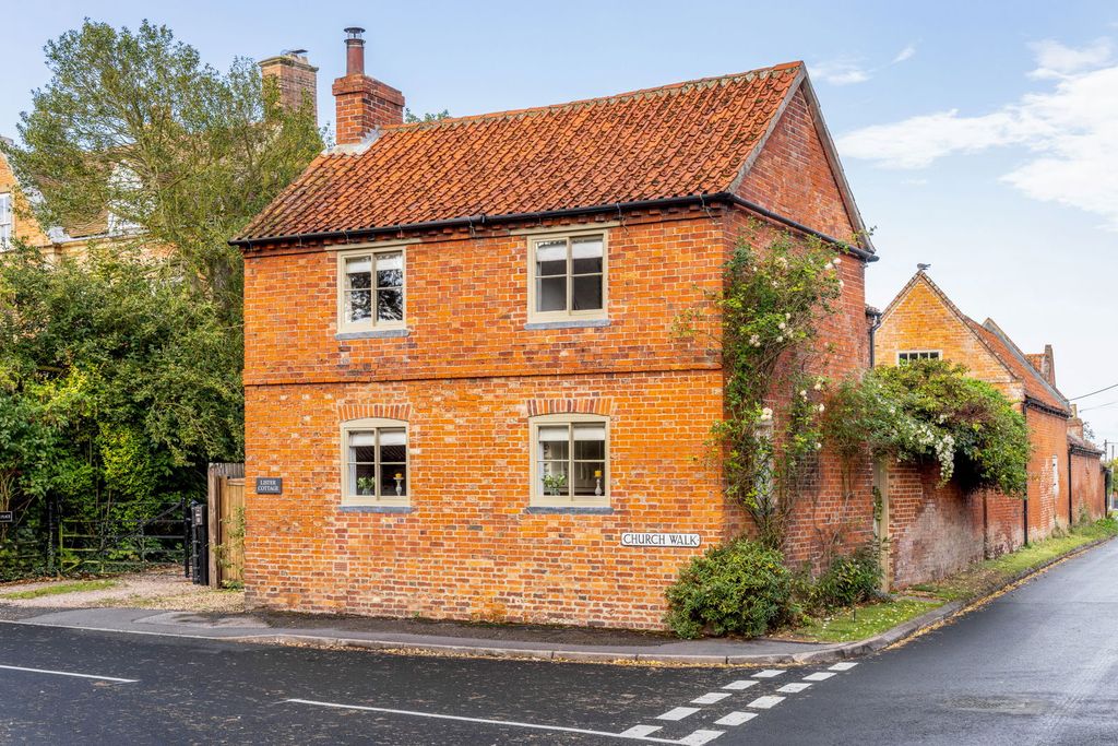 Property photo 1 of 26