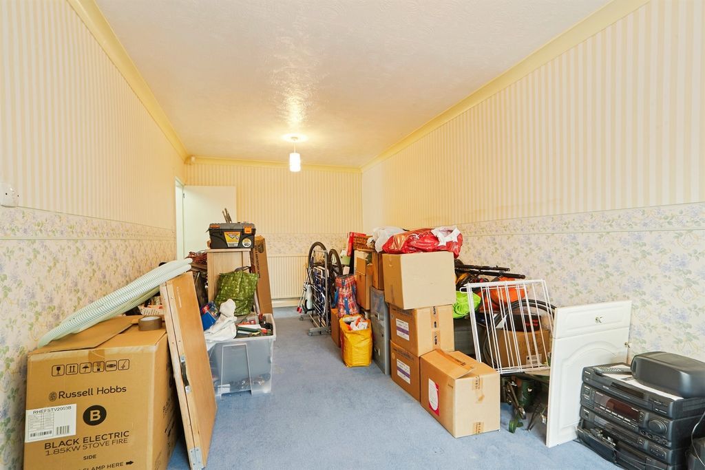 Additional image 15 of 4 bed detached house for saleScott Lane, Riddlesden, Keighley BD20