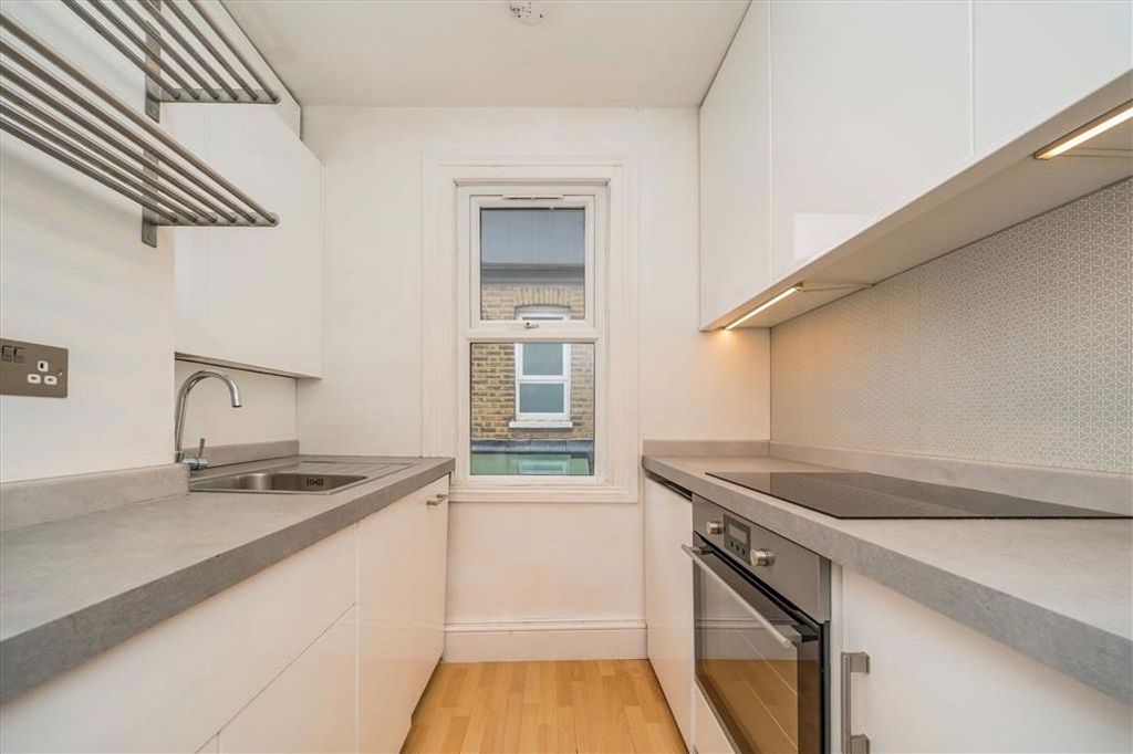 Property photo 2 of 5