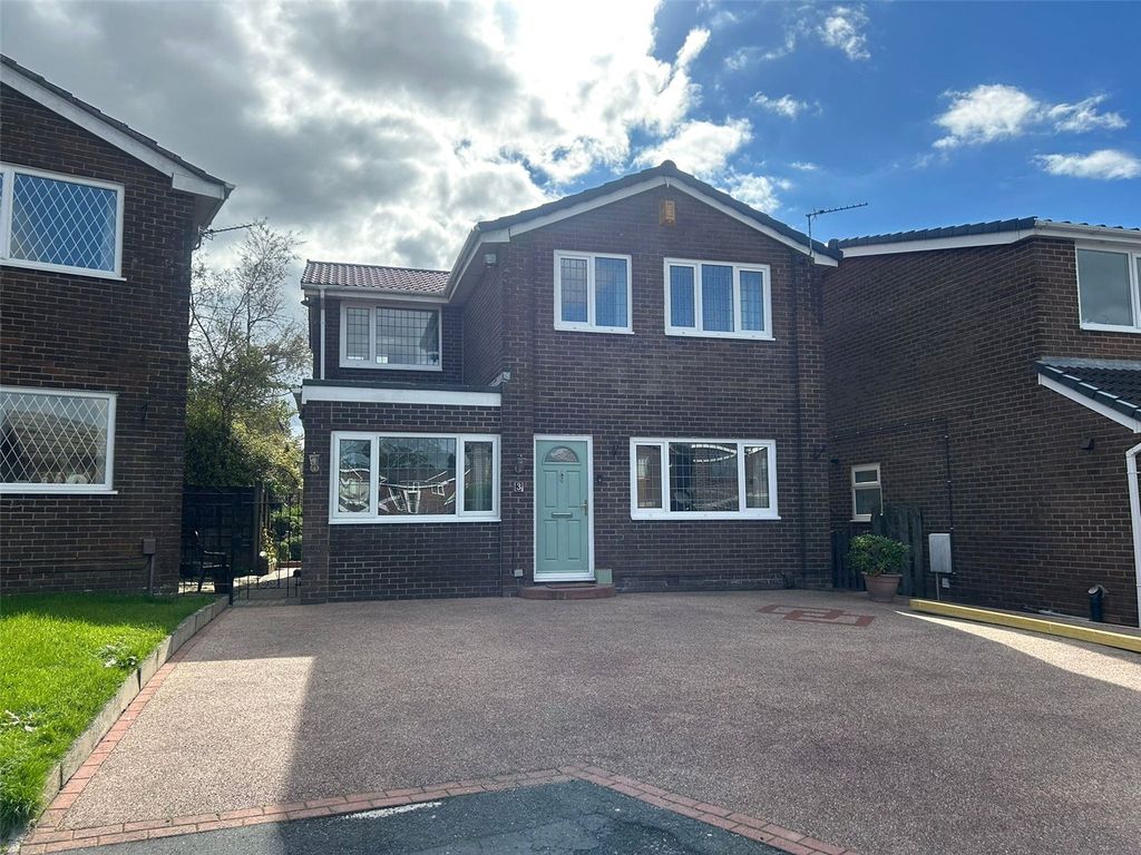 Property photo 2 of 21 External