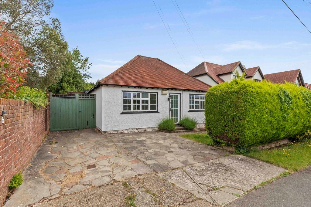 Property photo 1 of 11