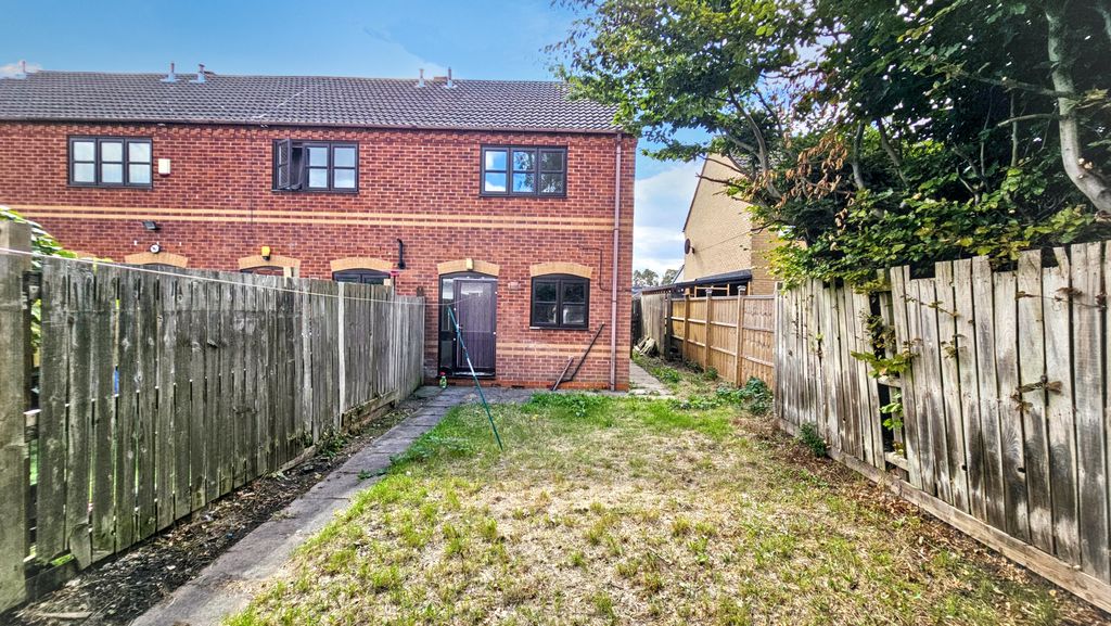 Property photo 2 of 2 57 Byron Street, Hucknall, Nottinghamshire, Ng15 7Nb