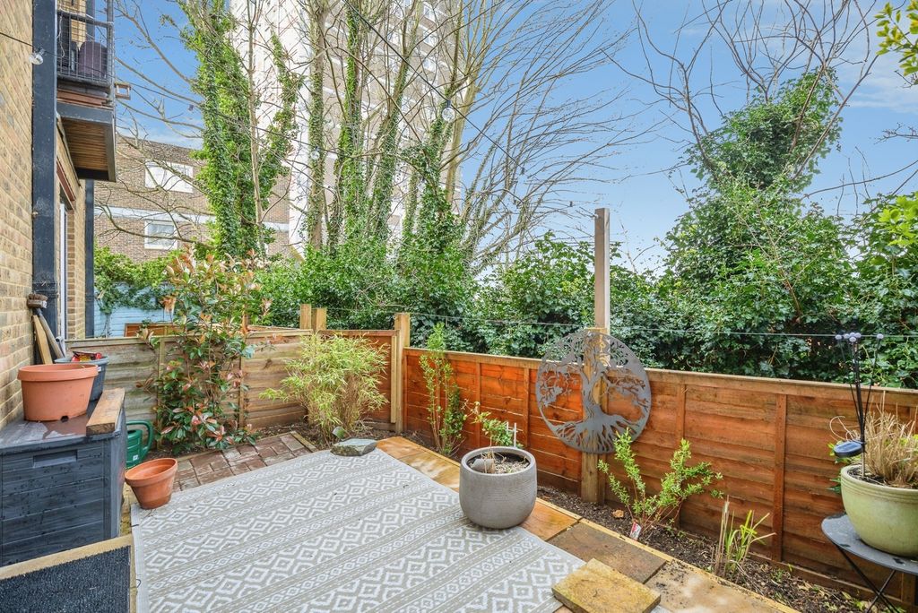 Property photo 3 of 14 Pbox-Img.Jpg