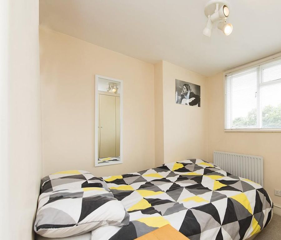 Property photo 3 of 6 54d19Ff6Bc49c0554A14B8524Eeb7d15F4E6d588.1000x853.