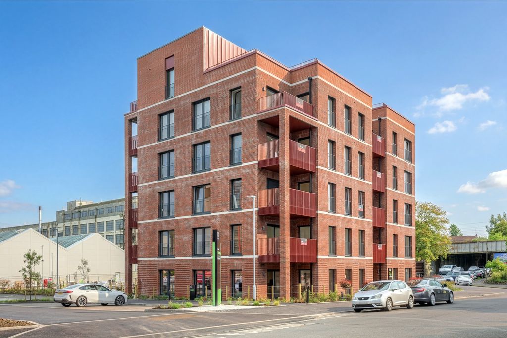 Property photo 1 of 7 The Foundry, Cathcart