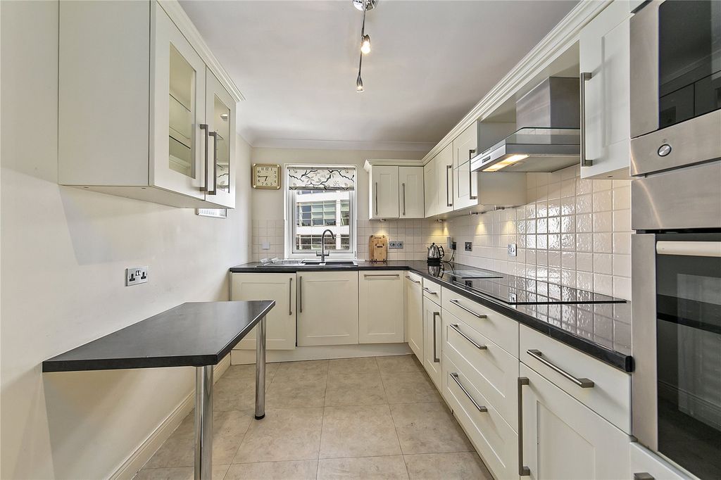Property photo 3 of 10 Picture No. 10