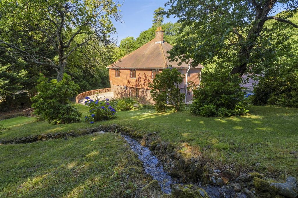 Property photo 3 of 30