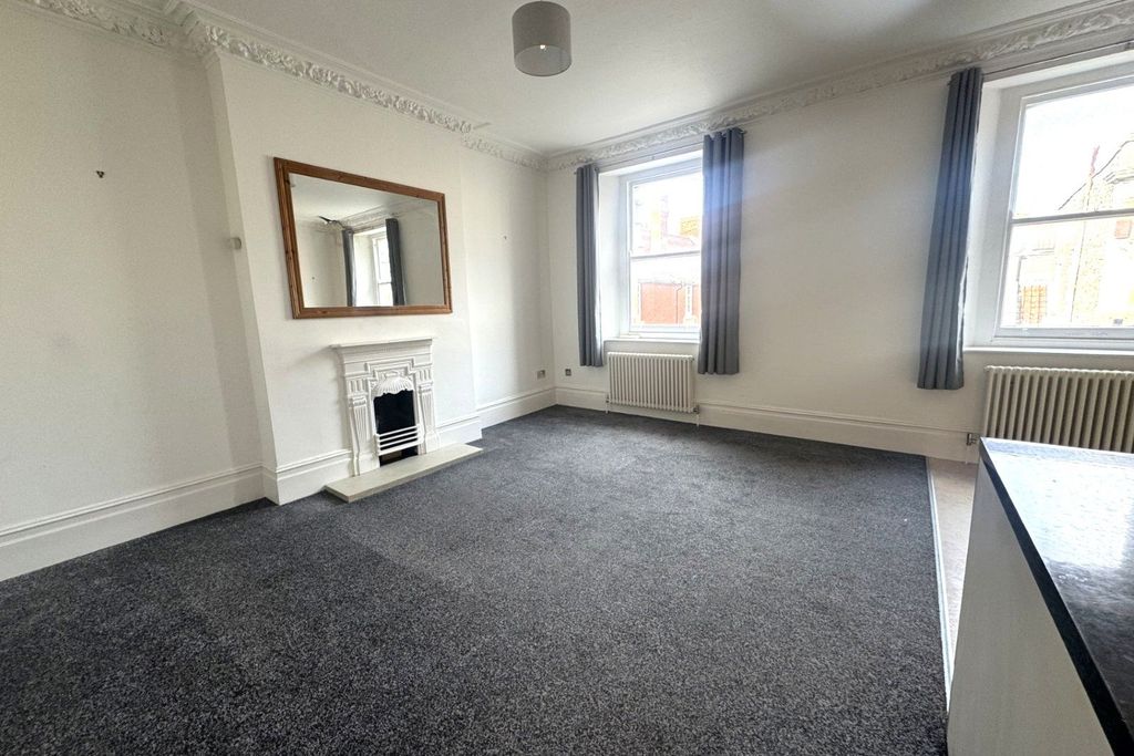 Property photo 2 of 5 Living Room