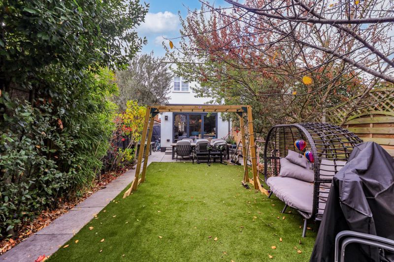 Property photo 3 of 23 Photo 35