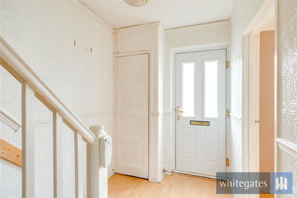 Property photo 3 of 33 Picture No. 03