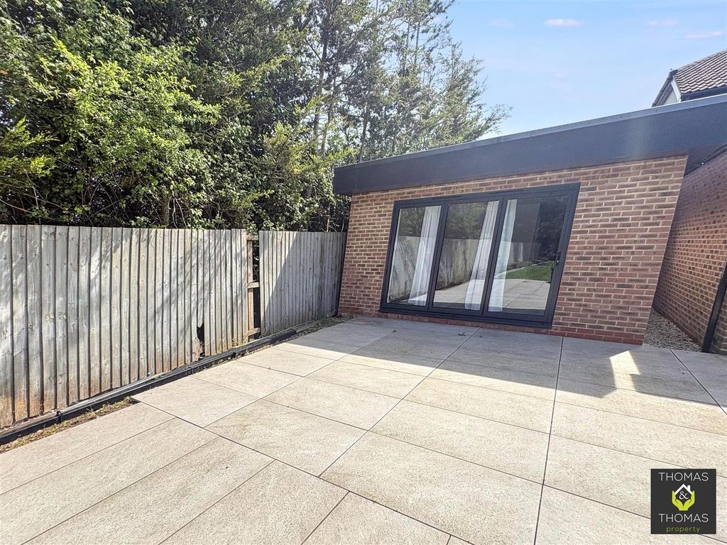 Property photo 1 of 6 Img_7444.Jpg