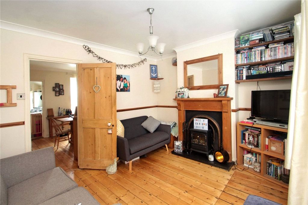 Property photo 2 of 11 Picture No. 02