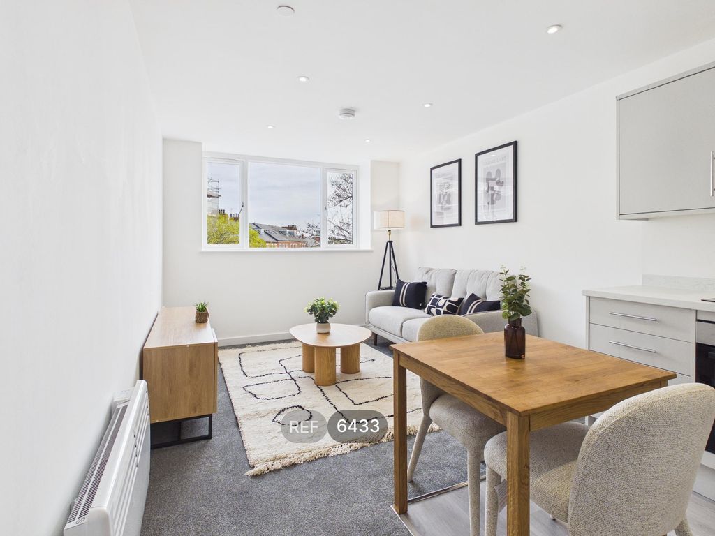 Property photo 3 of 20 Kitchen/Living Area