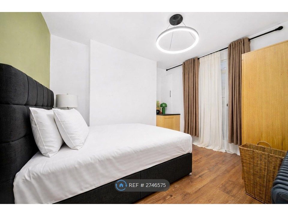 Property photo 1 of 3