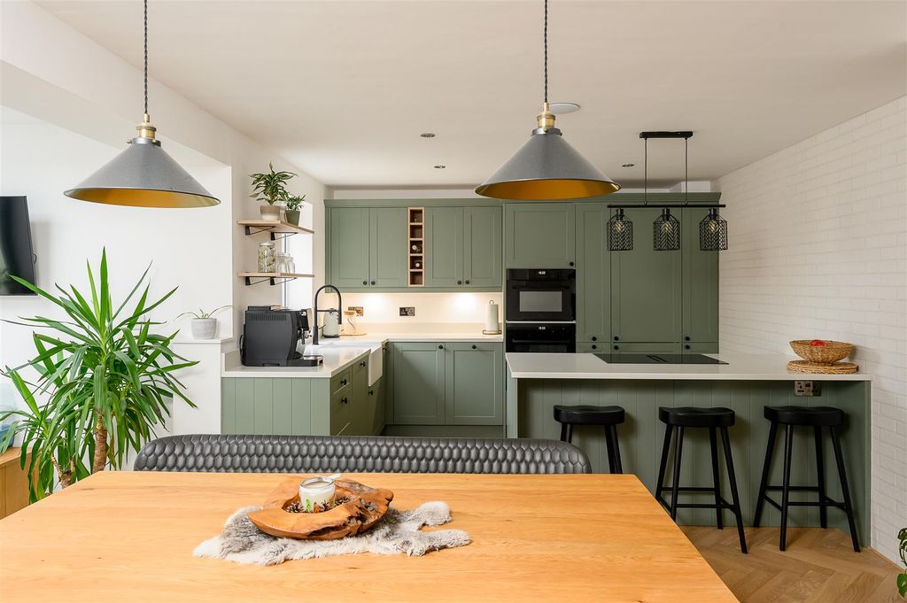 Property photo 2 of 26 Kitchen Diner