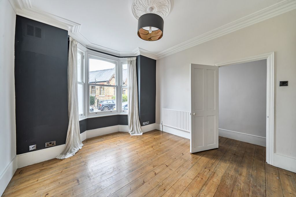 Property photo 2 of 17 1442406-13-69Df7F...