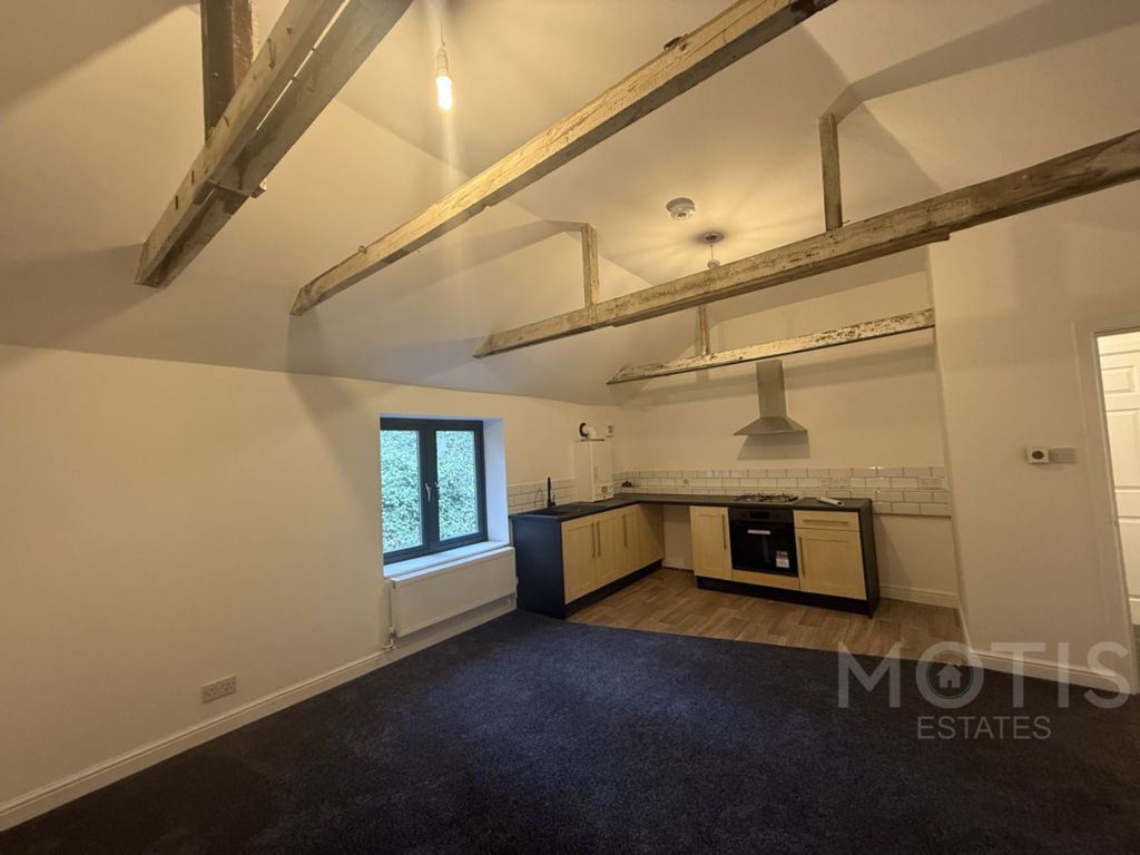 Property photo 3 of 15 Photo 7