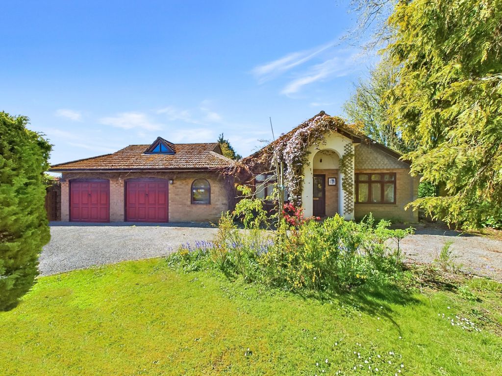 Property photo 2 of 18 4681-Hr-2