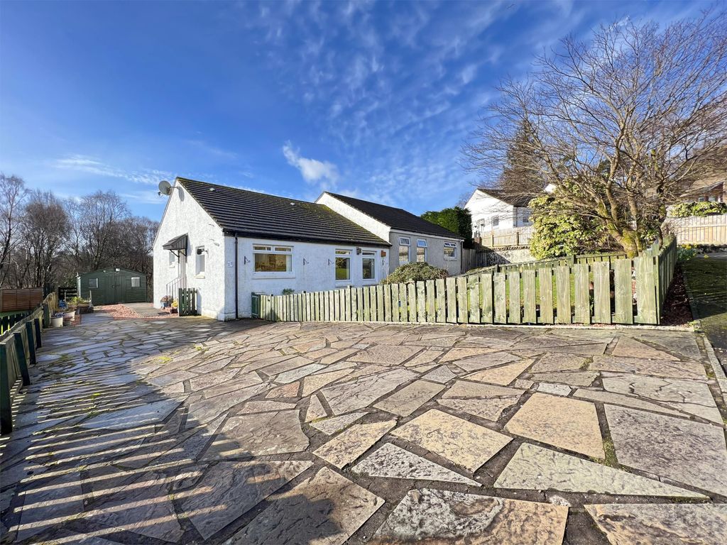 Property photo 3 of 22