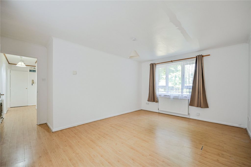 Property photo 3 of 10 Picture No. 07