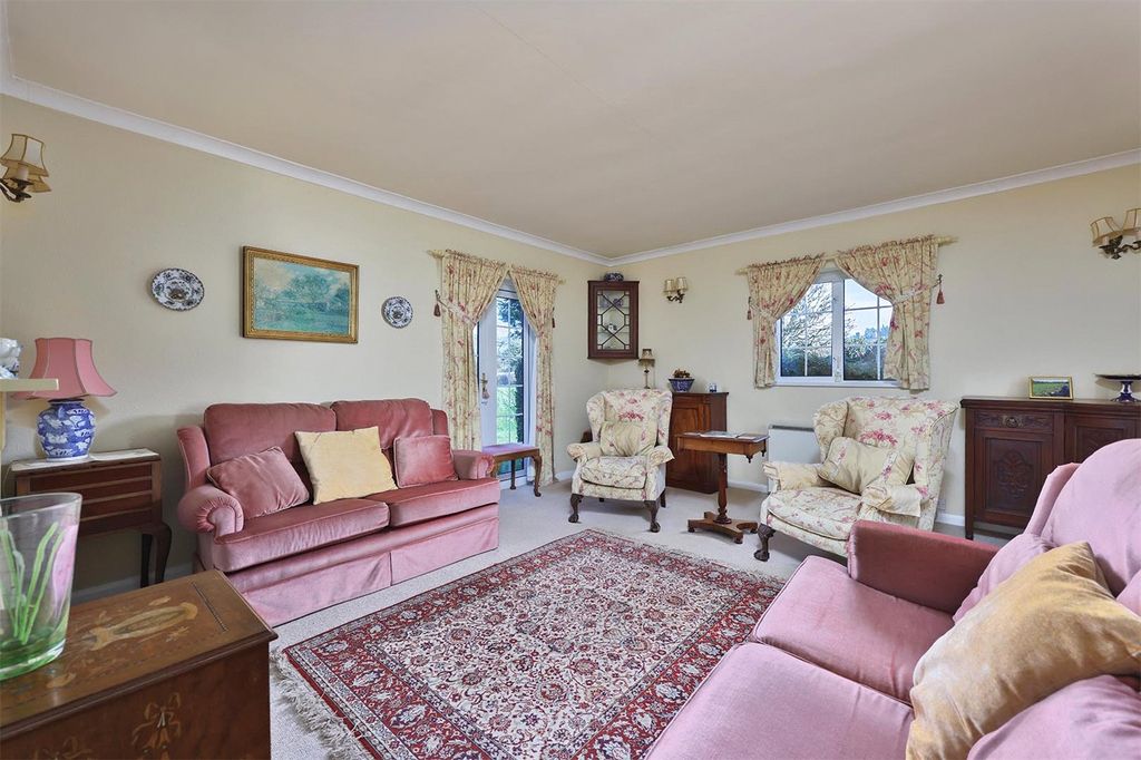 Property photo 2 of 27 Picture No. 06