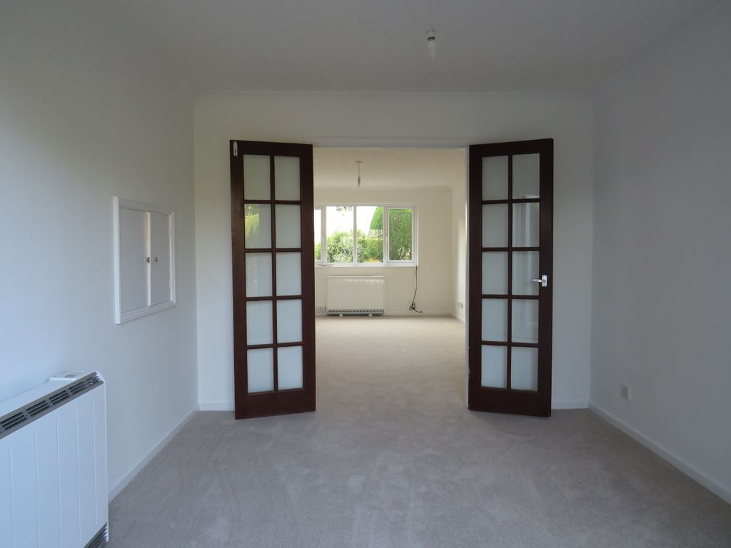 Property photo 2 of 11 2
