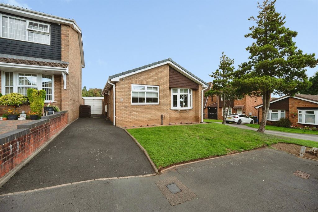 Property photo 1 of 13